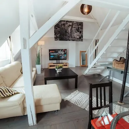 New人vintage Loft Prime Maisonette人8min Zum S-hbf